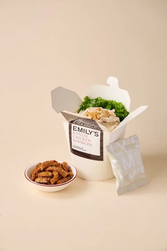 Emily’s ส่ง “เส้นบุกไก่ฉีก” เมนูใหม่เอาใจสายเฮลตี้อร่อยซิกเนเจอร์ โปรตีนสูง แคลต่ำ พร้อมเสิร์ฟ 20 ส.ค.นี้!